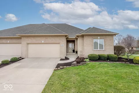 3287 Windham Dr, Greenwood, IN 46143