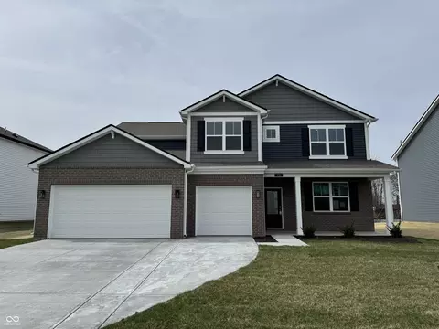 131 Ames Dr, Whiteland, IN 46184