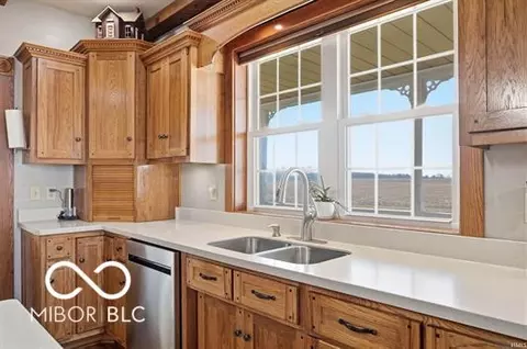 Kitchen - 10120 E County Road 1000 N, Dunkirk, IN 47336 photo 3 of 5