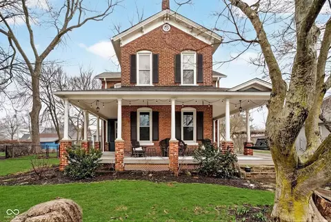 1543 Cherry St, Noblesville, IN 46060