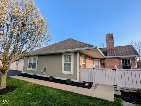 7335 Chapel Villas Ln #B, Indianapolis, IN 46214