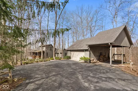 6012 Summers Place Trl, Bloomington, IN 47401