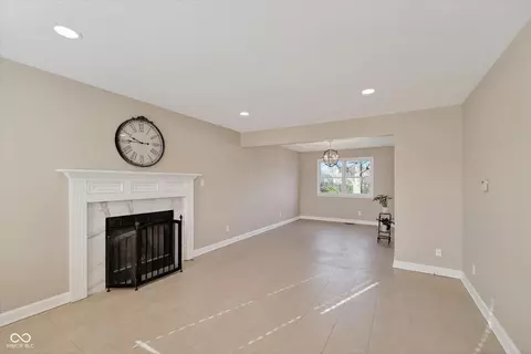 Living - 5986 Hall Rd, Plainfield, IN 46168 photo 3 of 5