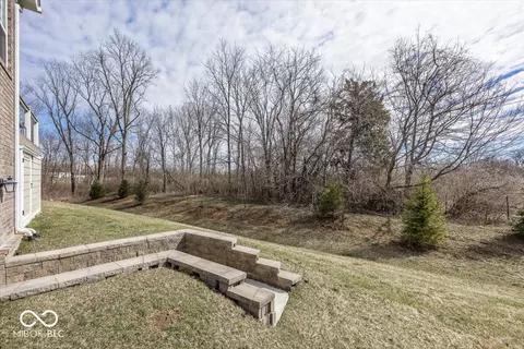Exterior - 6385 Harvey Dr, Plainfield, IN 46168 photo 6 of 7