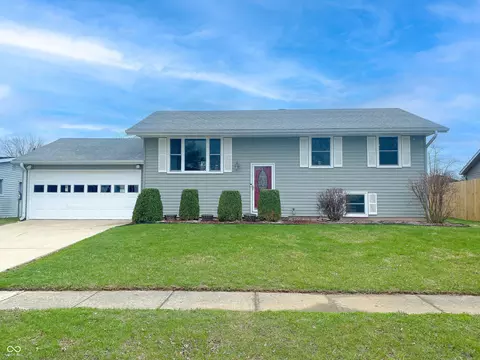 5914 Monona Dr, Kokomo, IN 46902