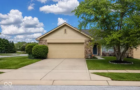 7151 Brant Pointe Cir, Indianapolis, IN 46217