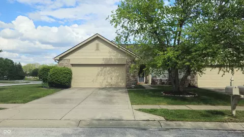 7151 Brant Pointe Cir, Indianapolis, IN 46217