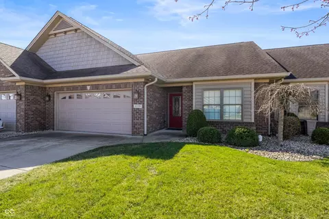 5115 Sanibel Dr, Columbus, IN 47203