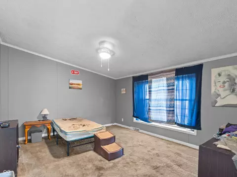 928 S Broadway St, Pendleton, IN 46064 photo 11