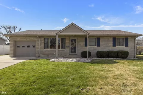 3022 Beech Dr, Columbus, IN 47203