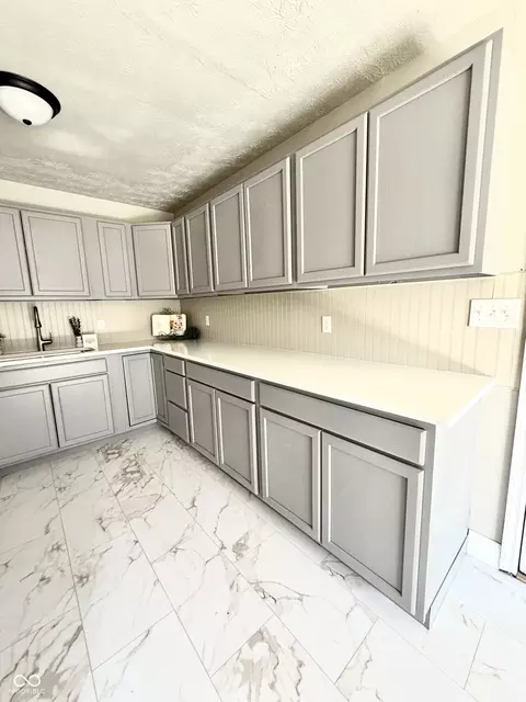 Other - 428 Southmore St, Plainfield, IN 46168 photo 2 of 11