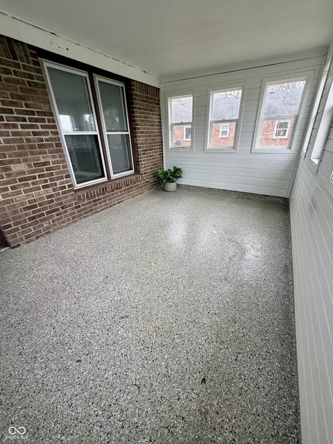 Exterior - 428 Southmore St, Plainfield, IN 46168 photo 5 of 7