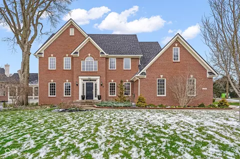 5274 Chickasaw Ct, Carmel, IN 46033