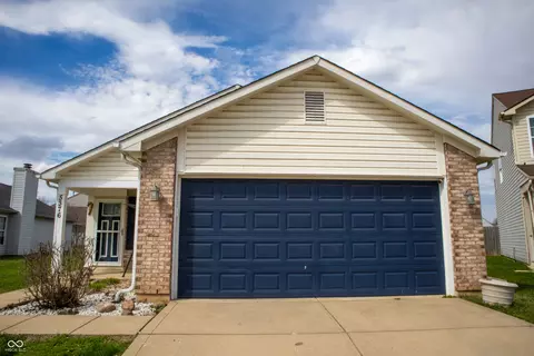 5376 Dollar Forge Ct, Indianapolis, IN 46221