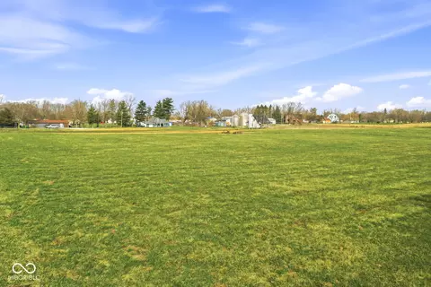 7615 Fayette Rd, Brownsburg, IN 46112