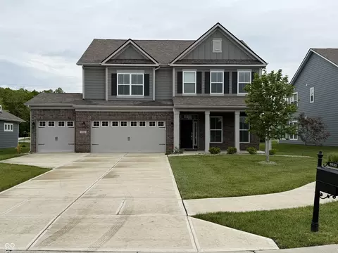 4030 Omaha Dr, Bargersville, IN 46106