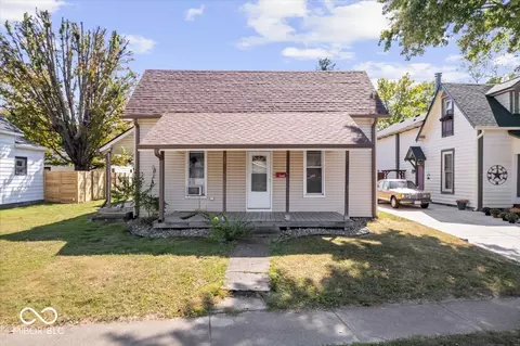 409 W Wiley St, Greenwood, IN 46142