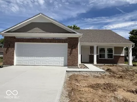 3658 Berkdale Dr, Columbus, IN 47203