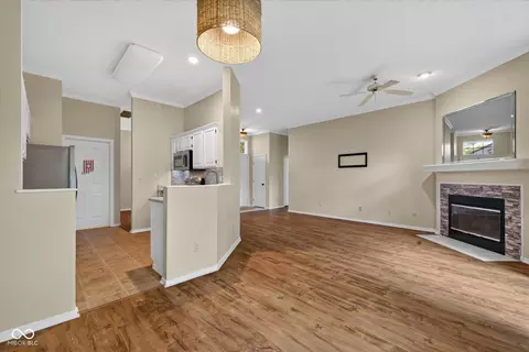 712 E Moss Creek Dr, Bloomington, IN 47401 photo 17