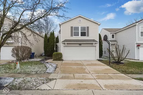 16717 Aulton Dr, Noblesville, IN 46060