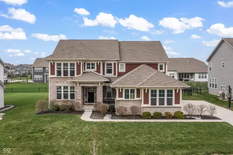 10214 Frieda Ln, Fishers, IN 46040