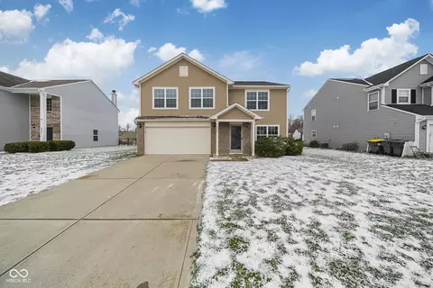 6427 Paramount Springs Dr, Anderson, IN 46013