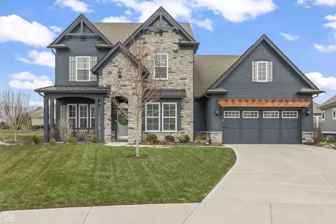 10966 Towpath Ct, Fishers, IN 46040