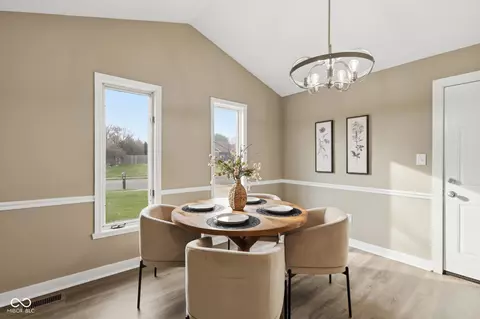 Dining - 914 Corey Ln, Plainfield, IN 46168 photo 3 of 3