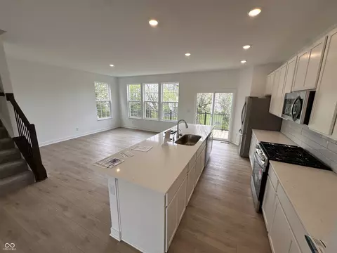 5930 Juna Ave, Plainfield, IN 46168 photo 3