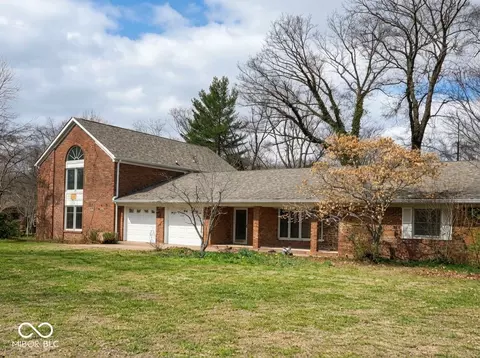 1504 Franklin Dr, Vincennes, IN 47591