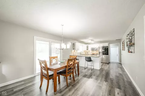 Dining - 6278 S Cabriolet Way, Pendleton, IN 46064 photo 2 of 3