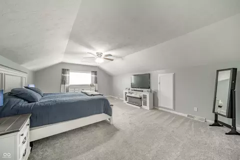 Bedroom - 6278 S Cabriolet Way, Pendleton, IN 46064 photo 5 of 7