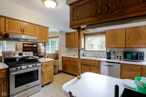 Kitchen - 150 S Main St, Wilkinson, IN 46186 photo 6 of 6