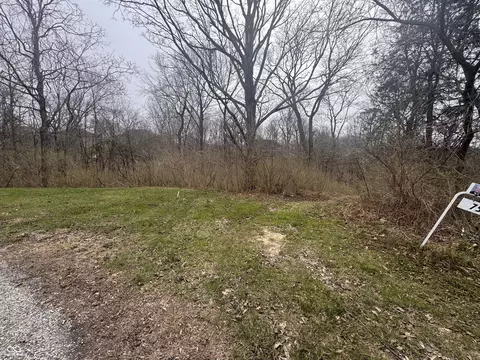 75 Nevada Ct, Lawrenceburg, IN 47025