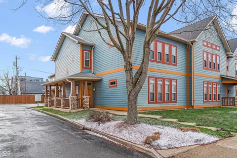 1635 N College Ave #4, Indianapolis, IN 46202