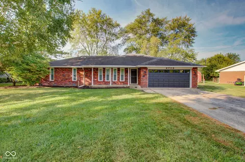6709 Jackson St, Anderson, IN 46013