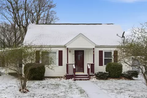 2113 N New York Ave, Muncie, IN 47304