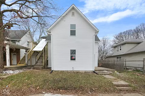 2209 Noble St, Anderson, IN 46016
