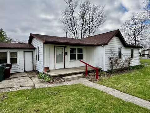 132 Vine St, Crothersville, IN 47229