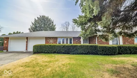 1615 E 44th St, Anderson, IN 46013