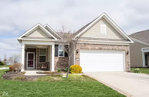 16524 Cava Dr, Fishers, IN 46037