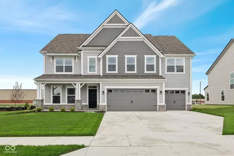 4090 Hahn Ln, Greenwood, IN 46143