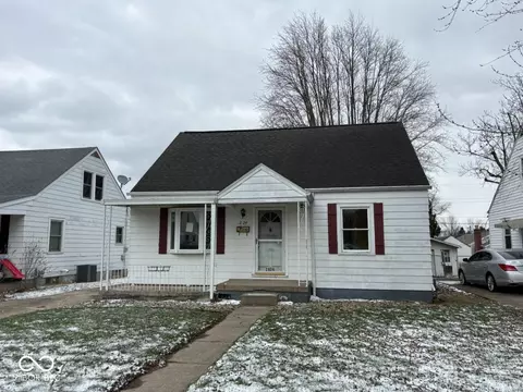 2924 Fairview St, Anderson, IN 46016