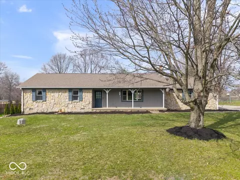 2310 Osman Ln, Greenfield, IN 46140