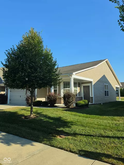 Exterior - 5108 Silverbell Dr, Plainfield, IN 46168 photo 7 of 13