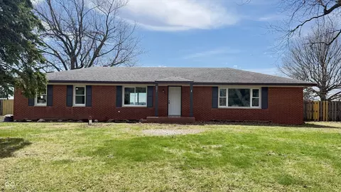 201 W Walnut St, Kempton, IN 46049