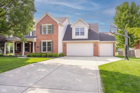 5599 Bruce Blvd, Noblesville, IN 46062