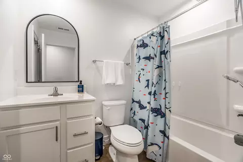 Bath - 9823 Hulton Rd, Pendleton, IN 46064 photo 3 of 3