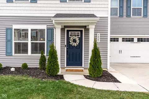 Exterior - 9823 Hulton Rd, Pendleton, IN 46064 photo 2 of 4