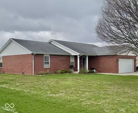 4684 Katy Dr, Seymour, IN 47274
